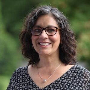 Meet your Posher, Becky